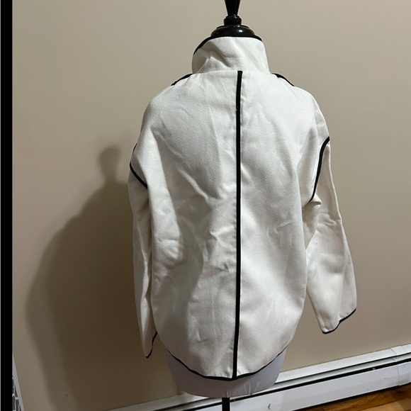 white and black coat new with tags - Picture 4 of 9